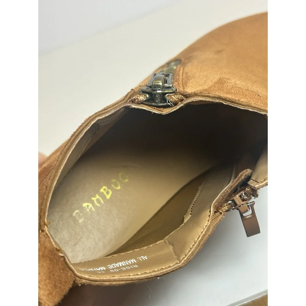 Bamboo‎ Rise-09 wedge sneakers in brown faux suede W/ white sole